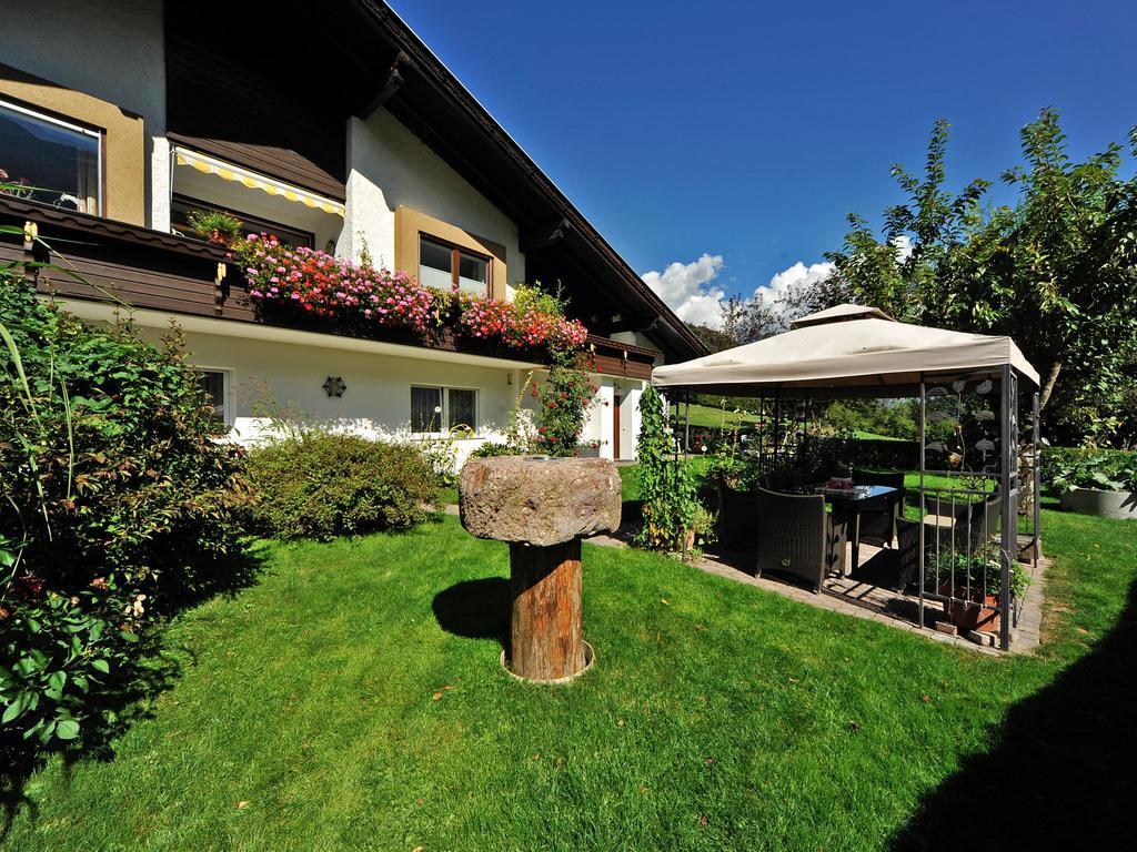 Haus Hasslacher Флатах Екстериор снимка